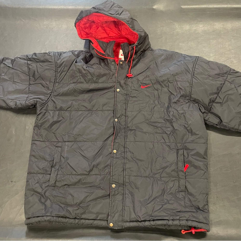 Vtg 90s Nike Black Red Embroidered Swoosh Puffer Jacket Oversize White Label XXL